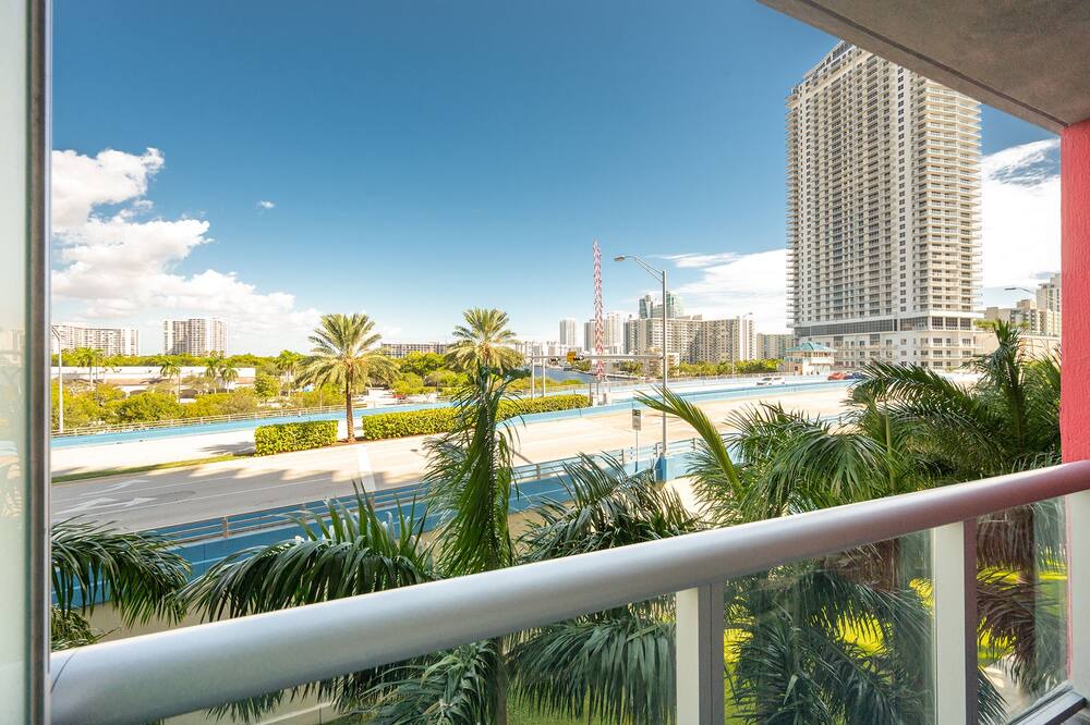Photo of Others in Hallandale Beach