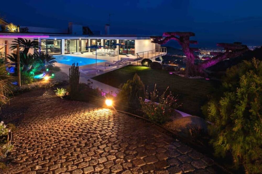 Photo of Outdoor in Mas Ram