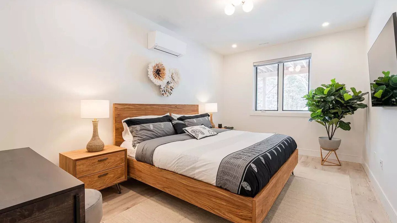 Photo of Others in Bedford