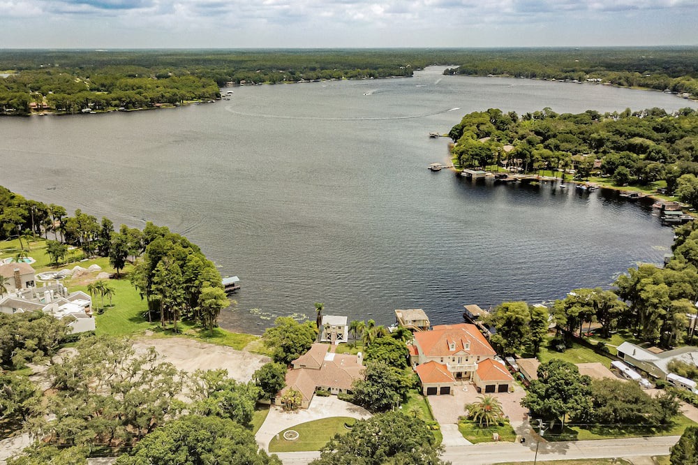 Photo of Outdoor in Lake Keystone