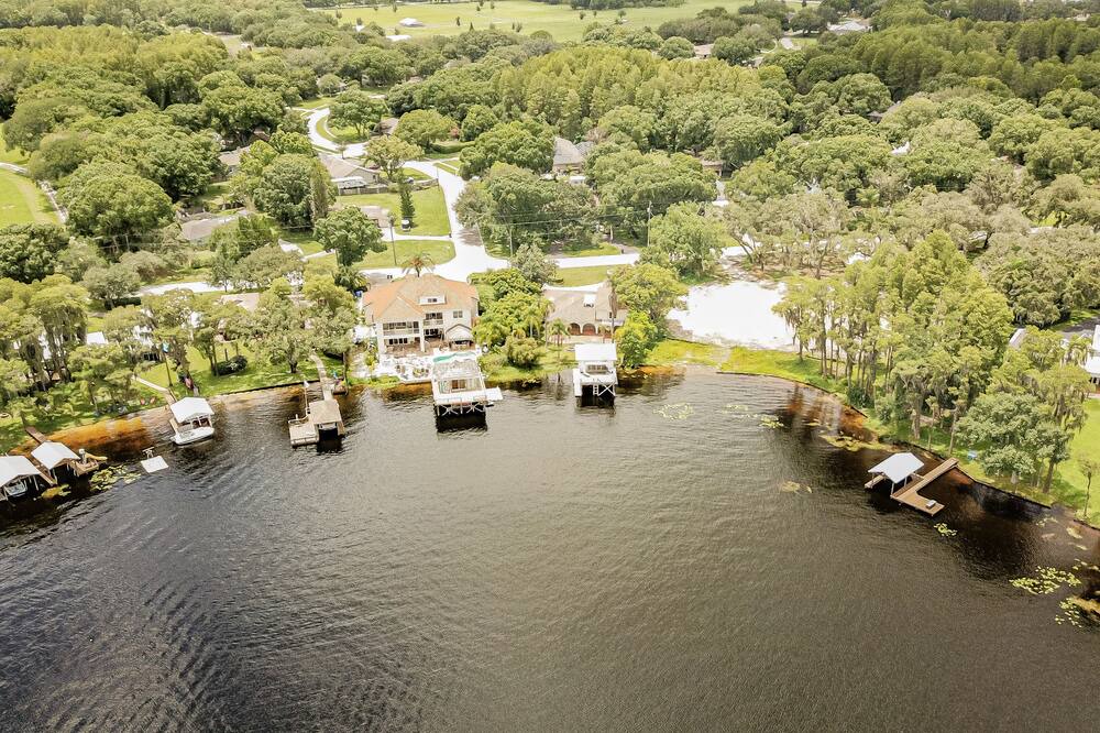 Photo of Others in Lake Keystone