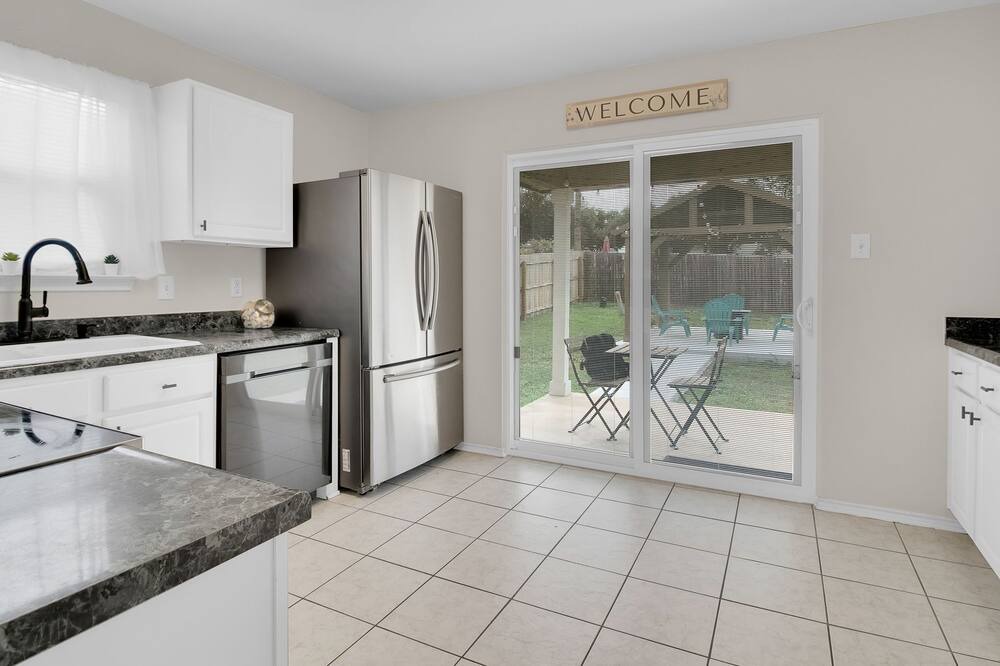Photo of Kitchen in West San Antonio