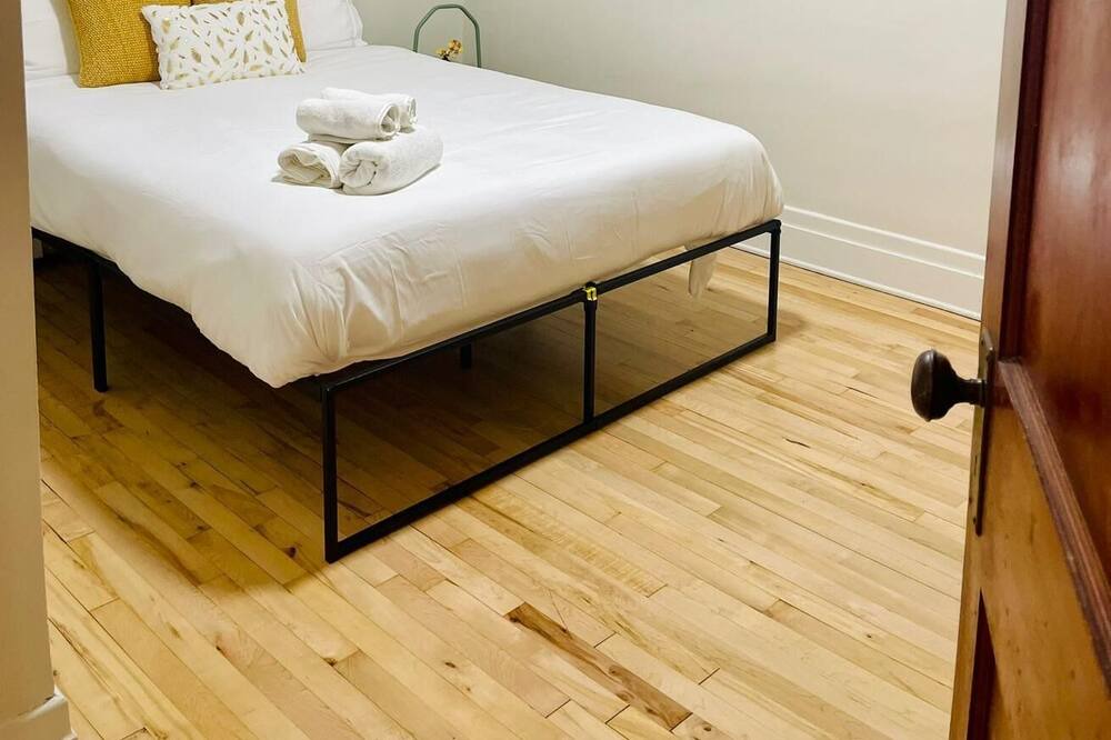 Photo of Bedroom in Vieux-Rosemont