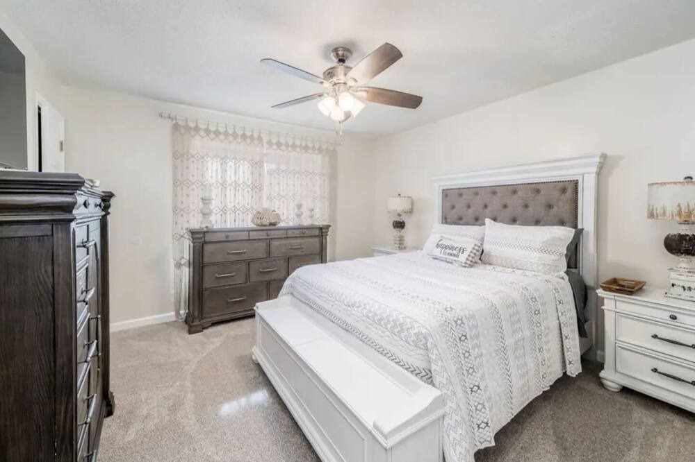 Photo of Bedroom in Wichita