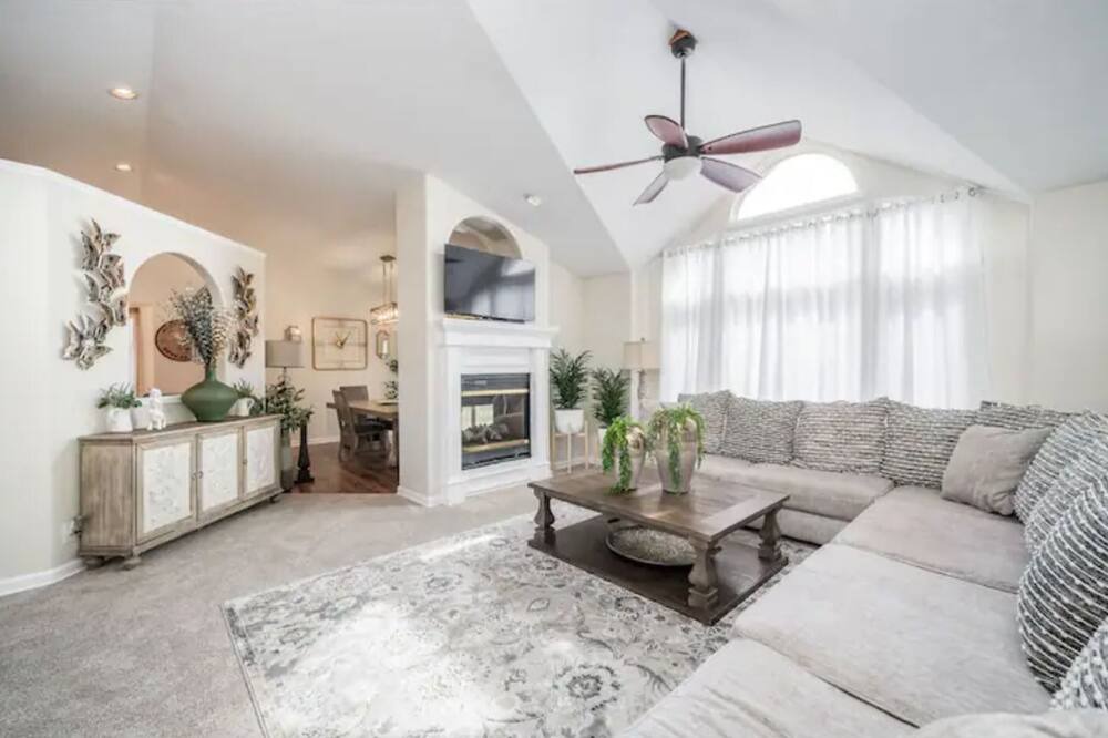Photo of Livingroom in Wichita