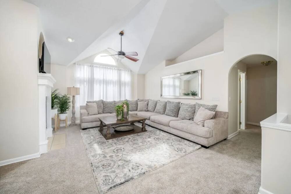 Photo of Livingroom in Wichita