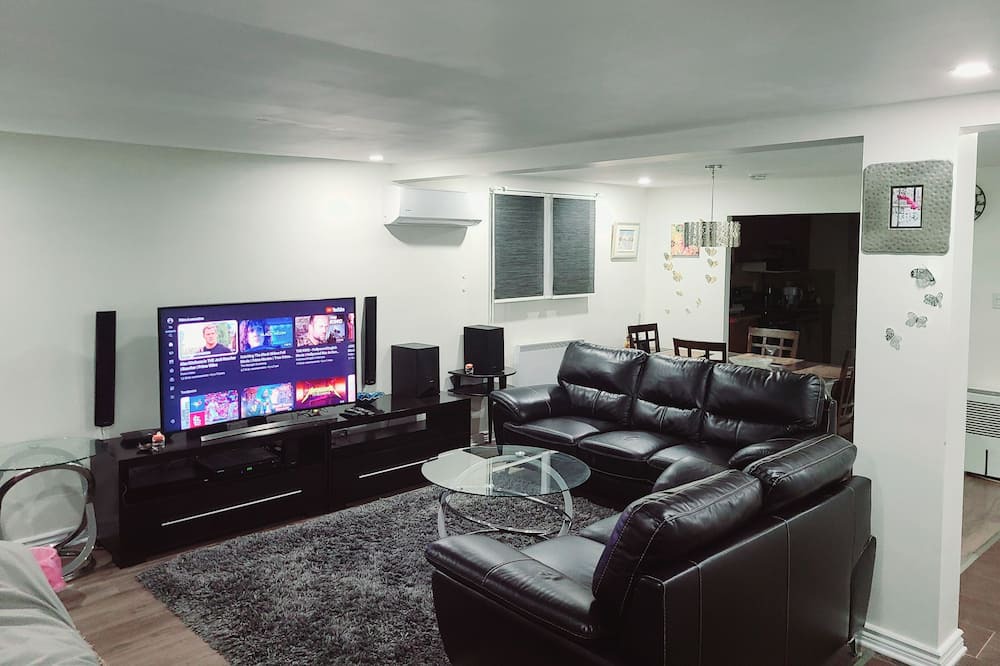 Photo of Livingroom in Anjou