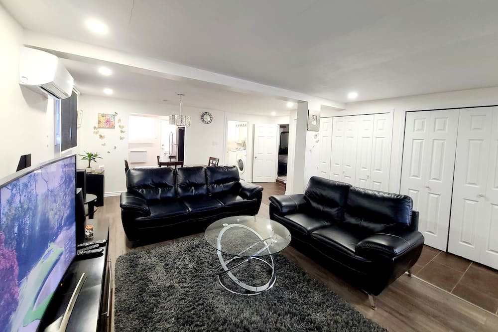 Photo of Livingroom in Anjou
