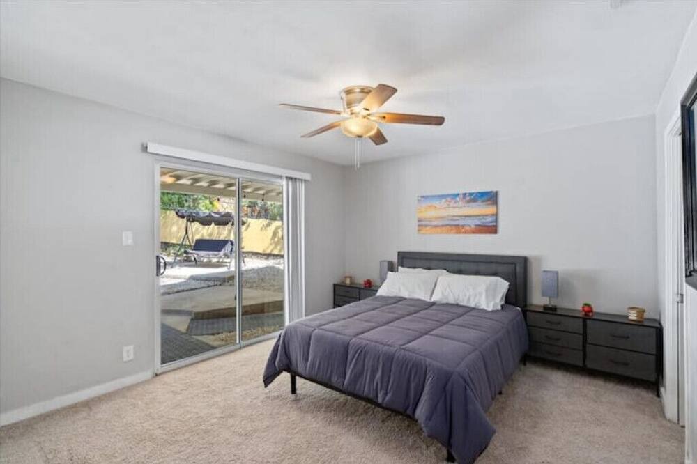 Photo of Bedroom in Lago Vista