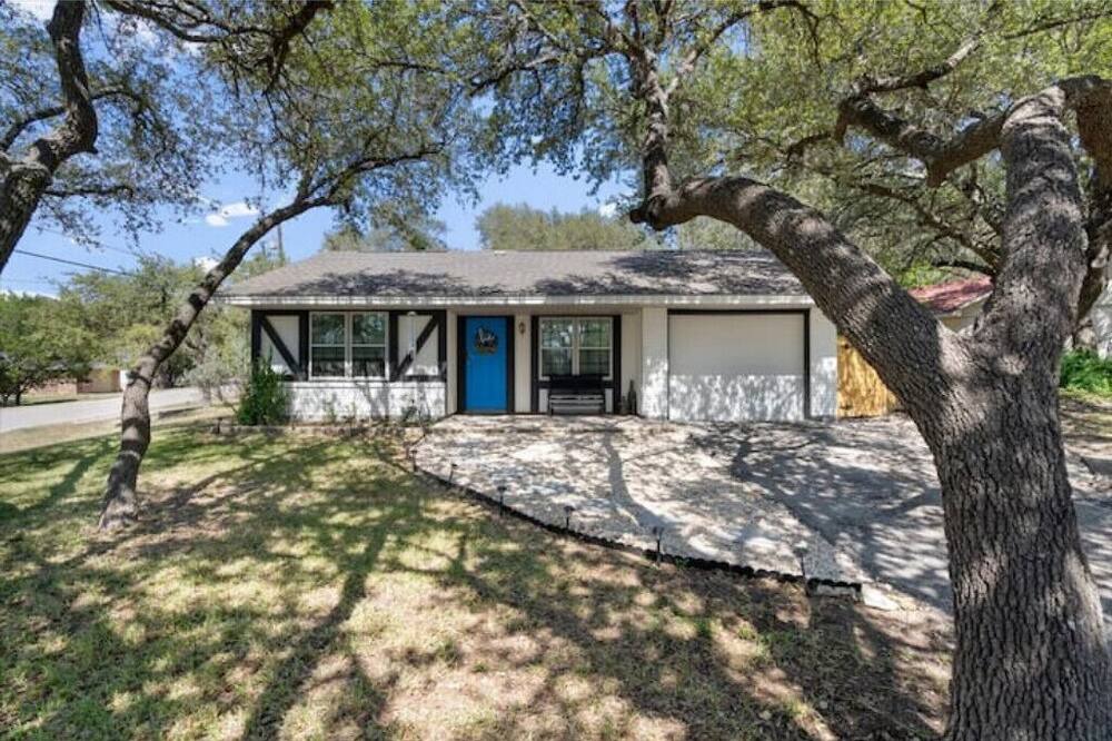 Photo of Outdoor in Lago Vista