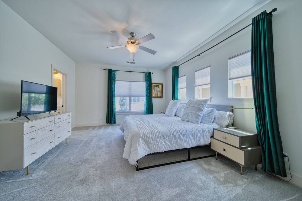 Photo of Bedroom in Cherrywood