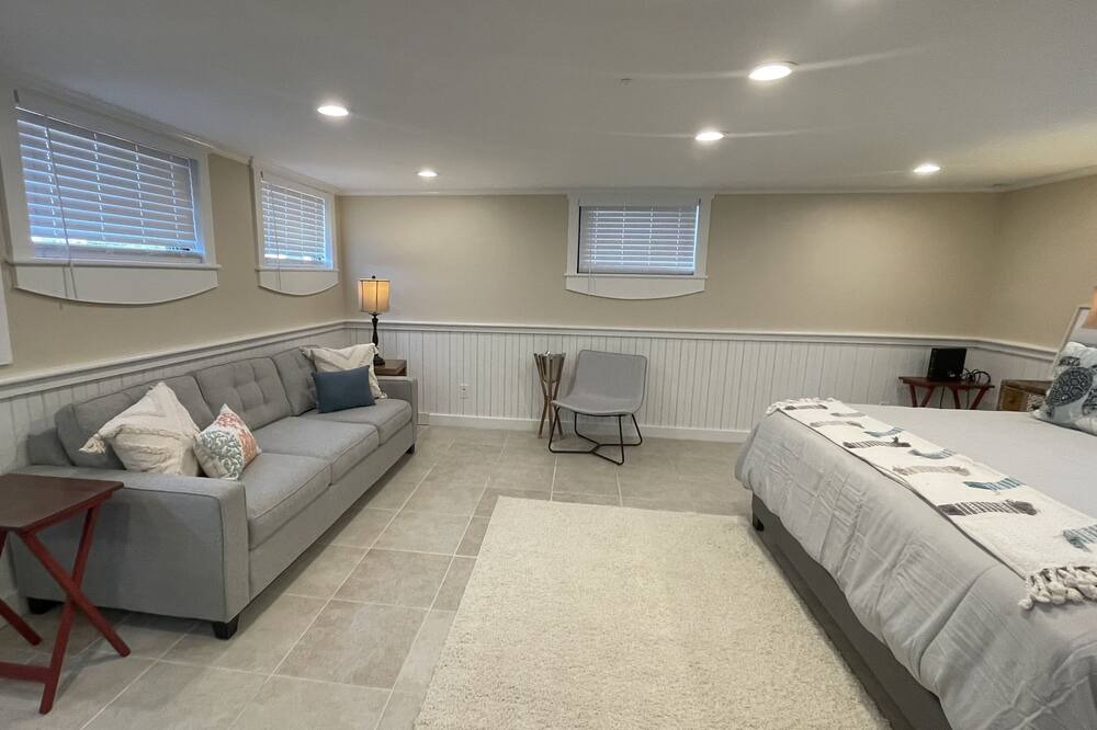 Photo of Bedroom in West Dennis