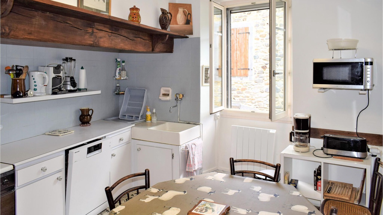 Photo of Kitchen in Aste-Beon