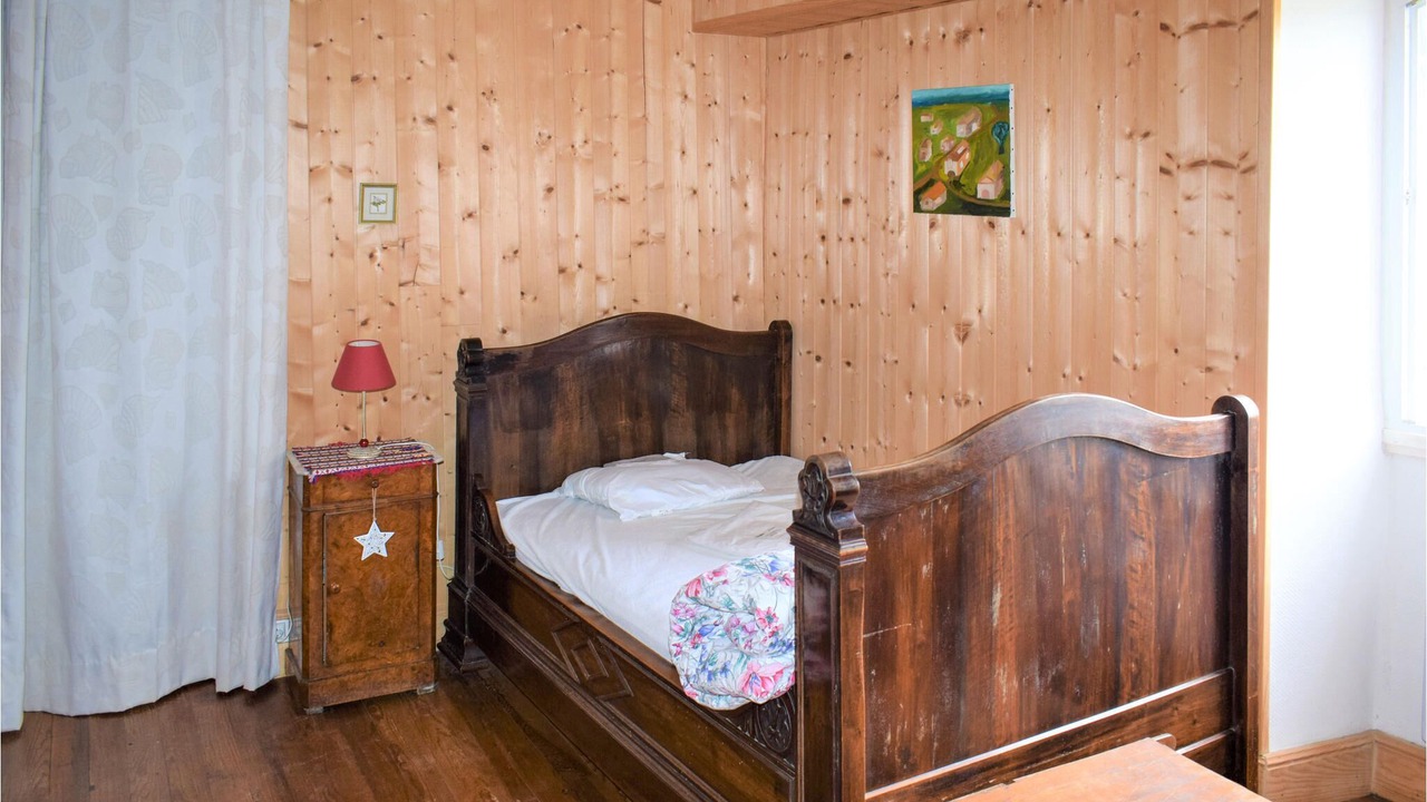 Photo of Others in Aste-Beon