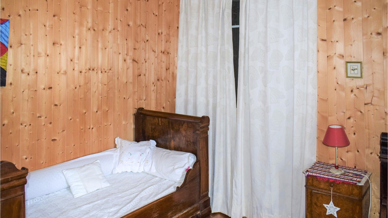 Photo of Others in Aste-Beon