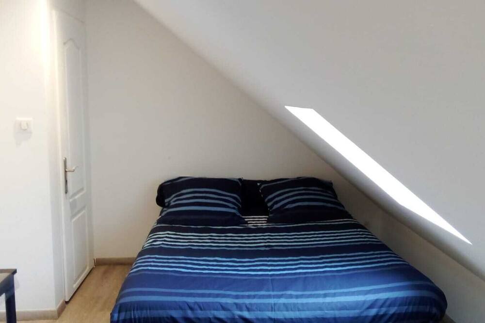 Photo of Bedroom in Orbigny