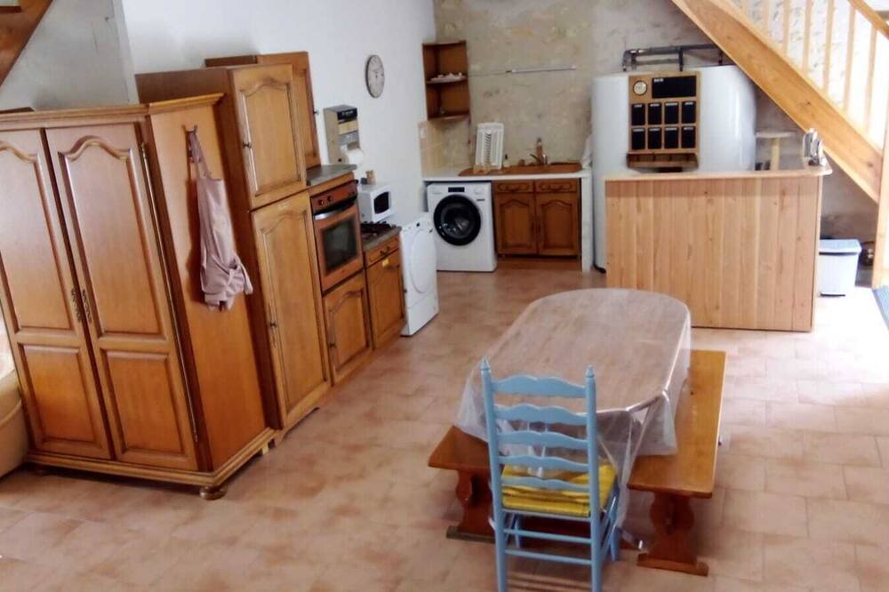 Photo of Kitchen in Orbigny