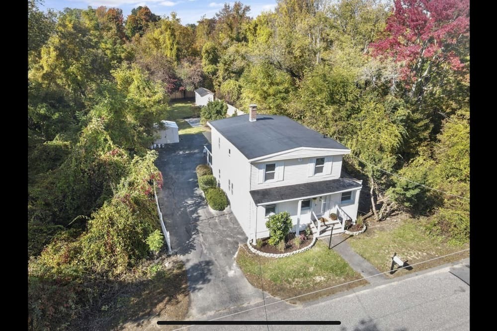 Photo of Outdoor in Lowell