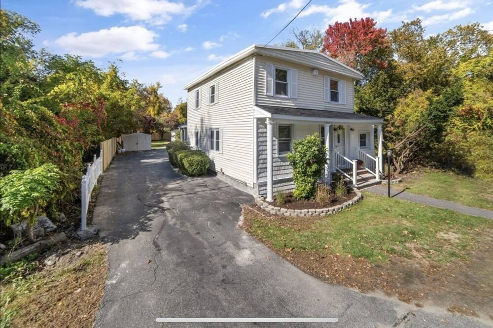 Photo of Outdoor in Lowell