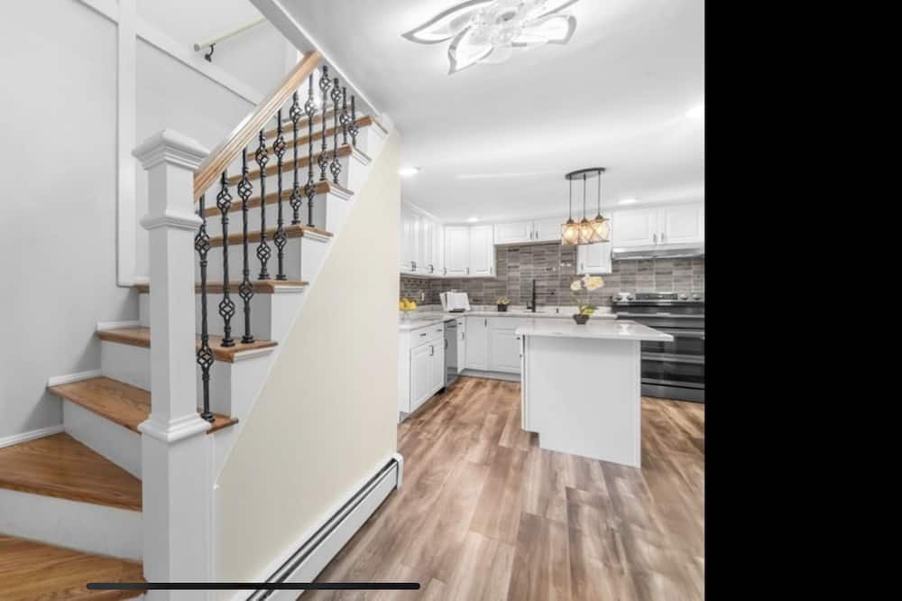 Photo of Others in Lowell