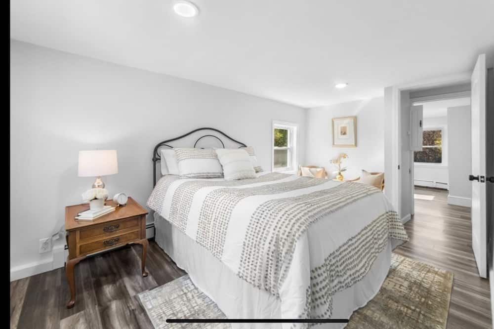 Photo of Bedroom in Lowell