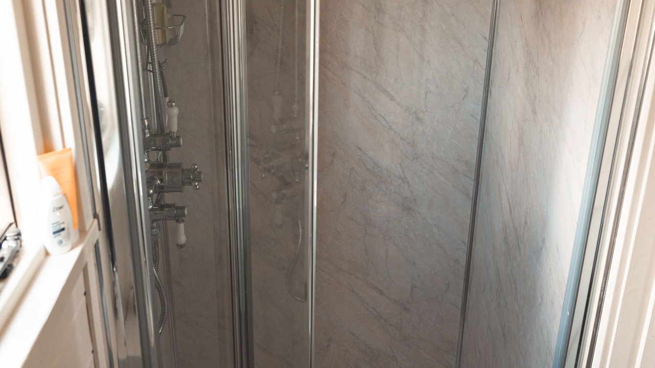 Photo of Bathroom in Bilsington