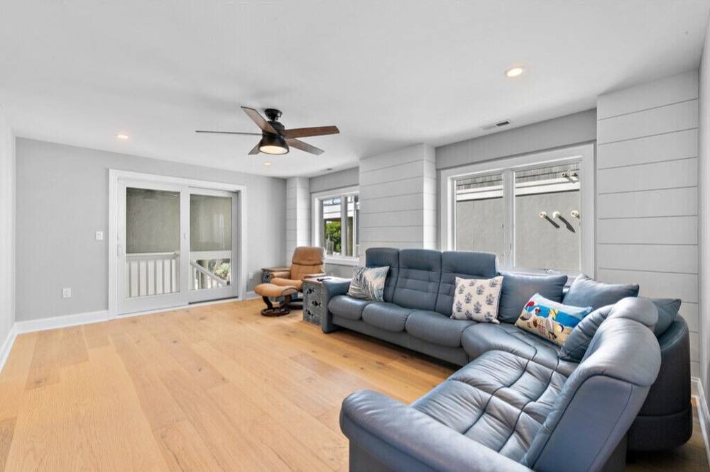 Photo of Livingroom in South Beach Haven