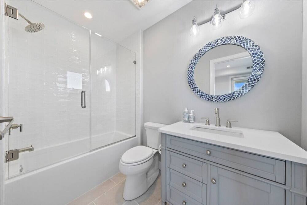 Photo of Bathroom in South Beach Haven