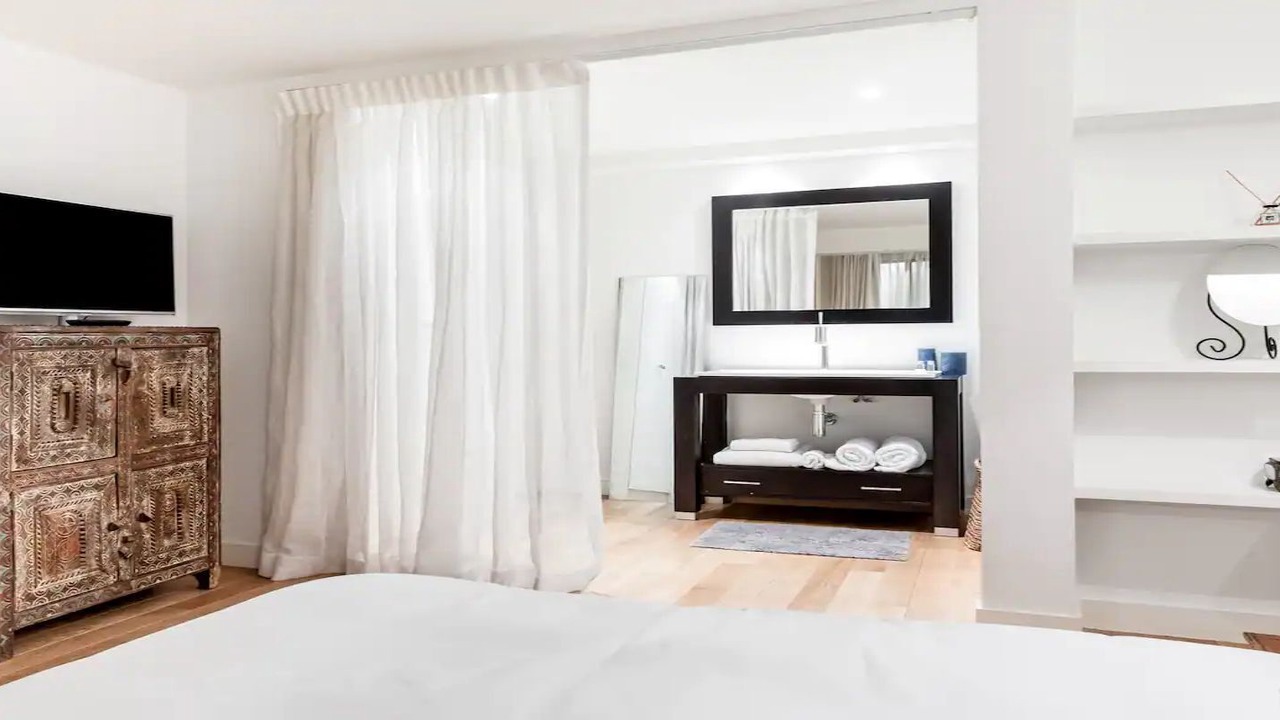 Photo of Bedroom in Croulebarbe