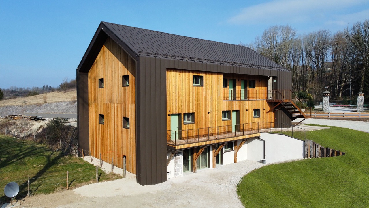 Photo of Outdoor in Pont-du-Navoy