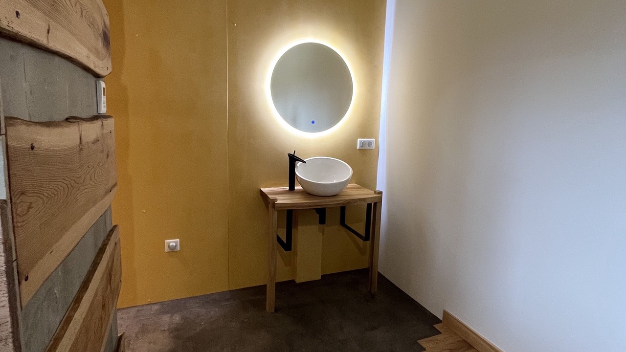 Photo of Bathroom in Pont-du-Navoy