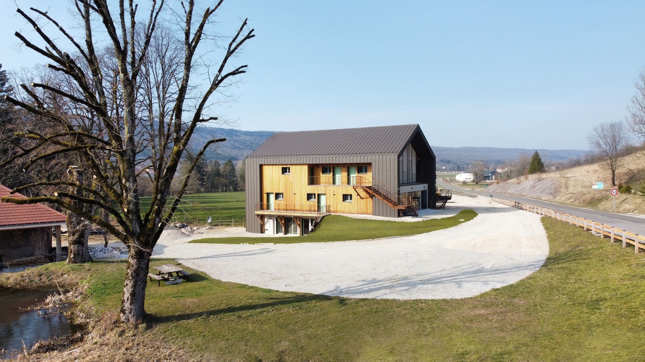 Photo of Outdoor in Pont-du-Navoy