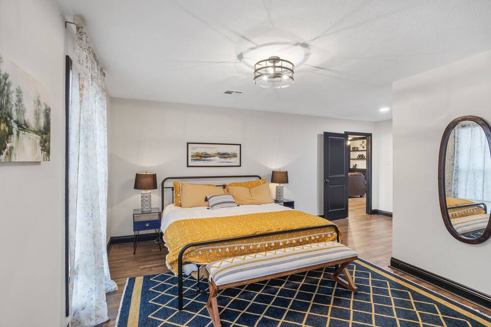 Photo of Bedroom in Lake Charles