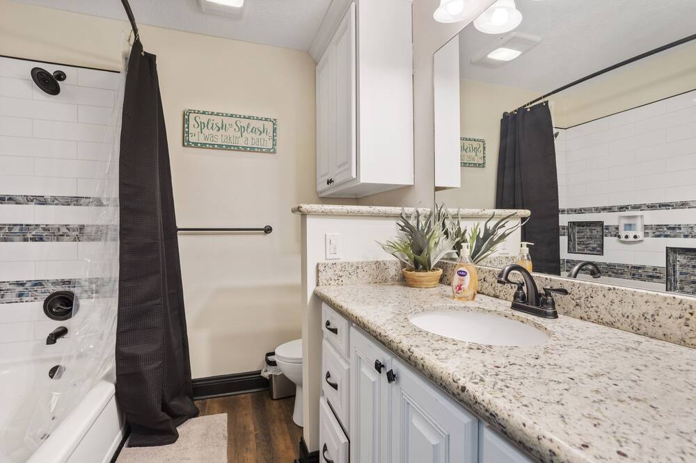 Photo of Bathroom in Lake Charles