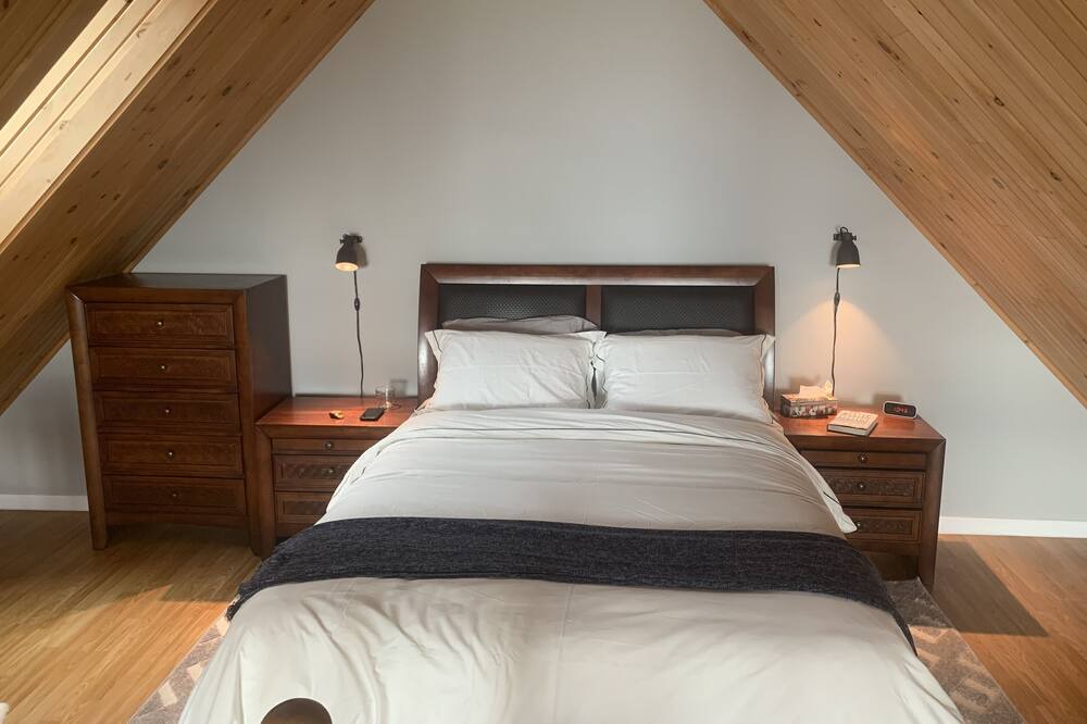 Photo of Bedroom in Ragged Island