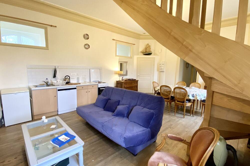 Photo of Livingroom in Cambron