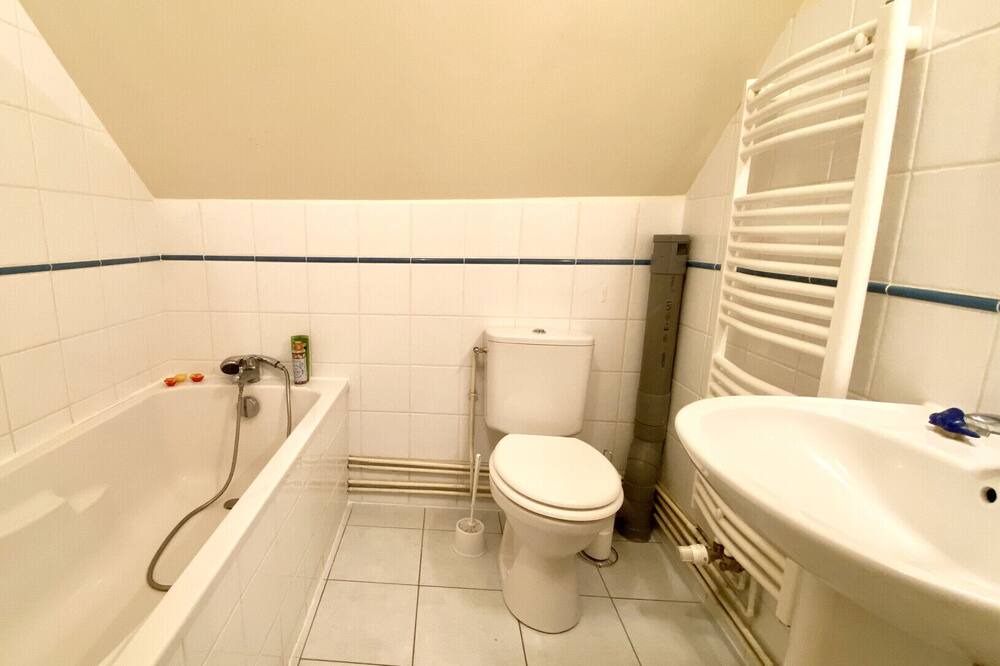Photo of Bathroom in Cambron