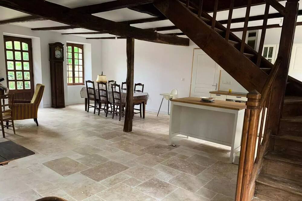 Photo of Others in Hautefage