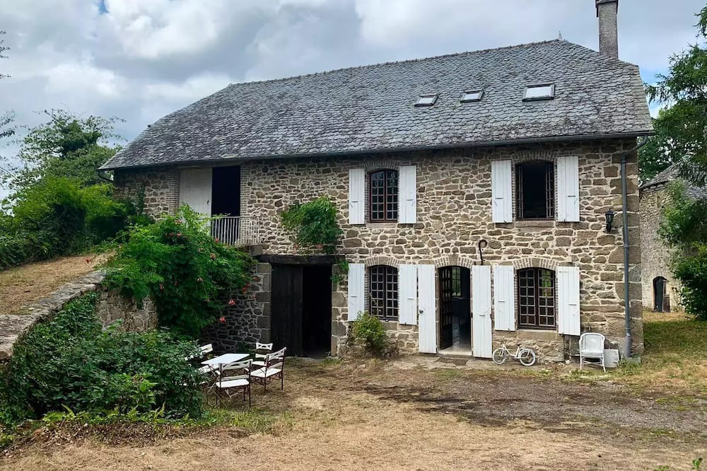 Photo of Outdoor in Hautefage