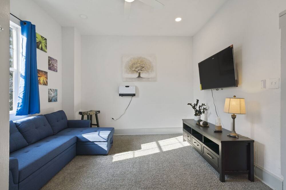 Photo of Livingroom in Alta Vista