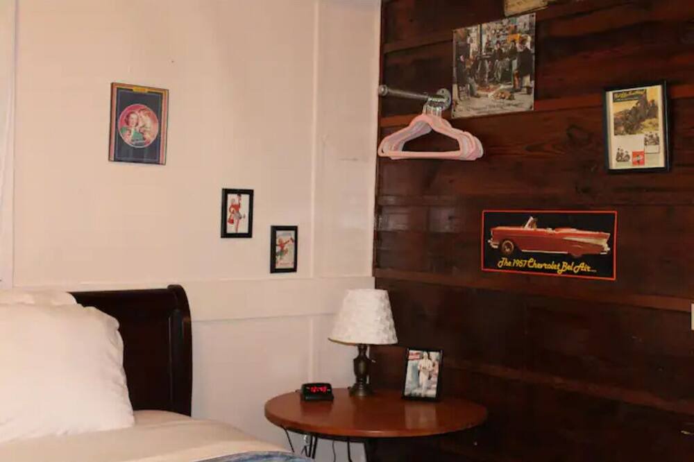 Photo of Bedroom in Morgan Mill
