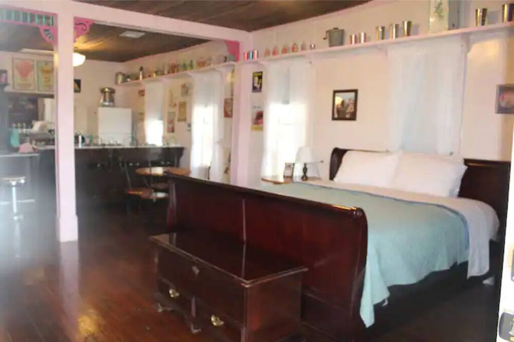 Photo of Bedroom in Morgan Mill