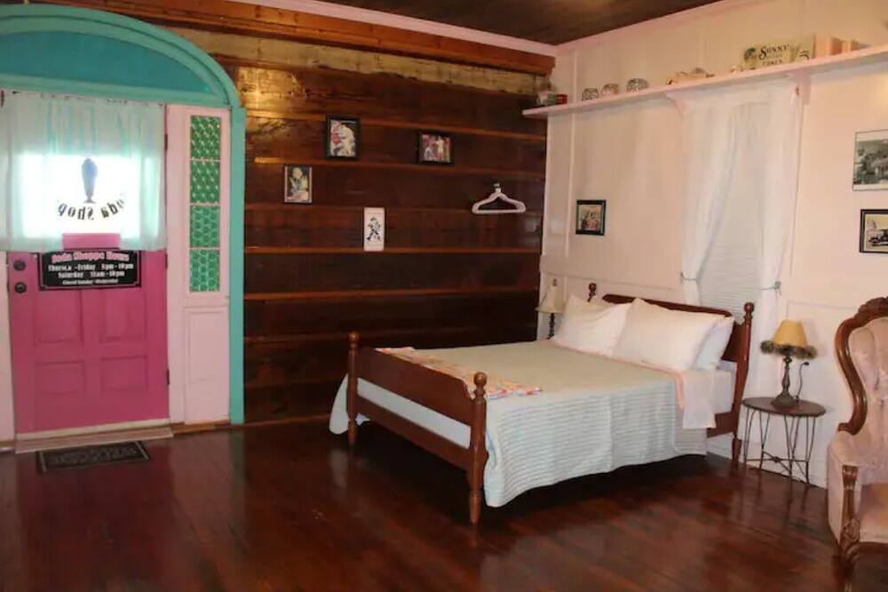 Photo of Bedroom in Morgan Mill