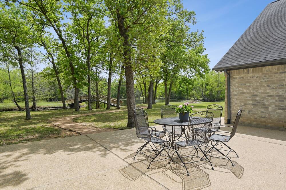 Photo of Outdoor in College Station
