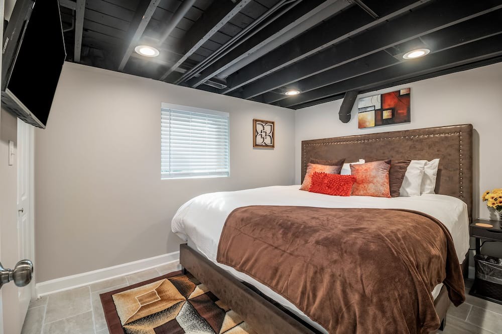 Photo of Bedroom in Summit