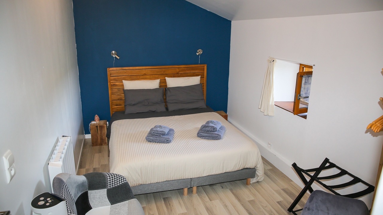 Photo of Bedroom in Servignat