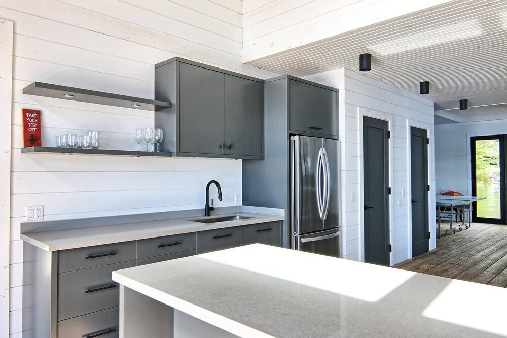 Photo of Kitchen in Muskoka Lakes