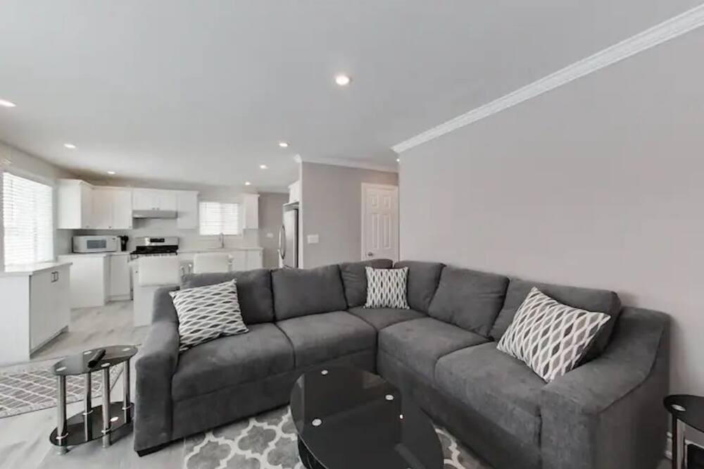 Photo of Livingroom in Dundalk