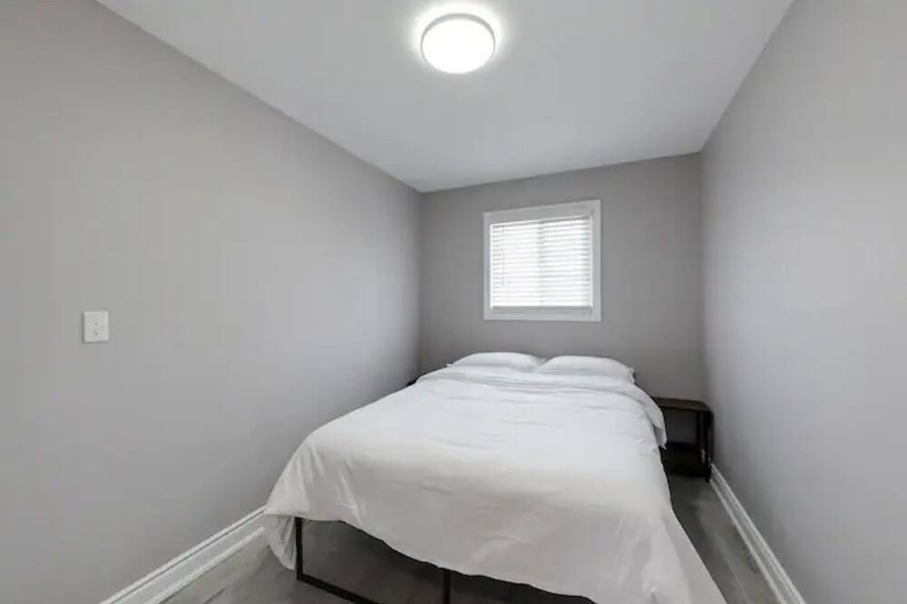 Photo of Bedroom in Dundalk