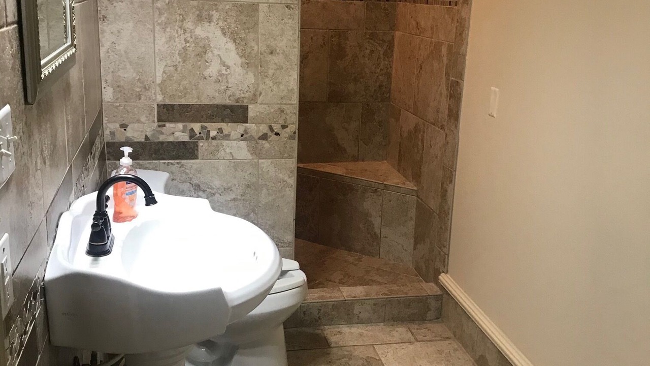 Photo of Bathroom in Aransas Pass